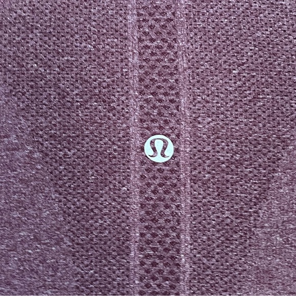 {Lululemon} Run: Swiftly Tech 1/2 Zip Long Sleeve in Heathered Plum - Womens 6 - Picture 8 of 10